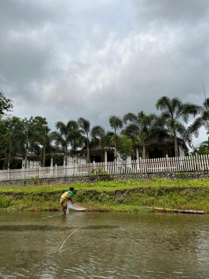 Jyoti Gaon Manas Jungle Retreat酒店 外观 照片